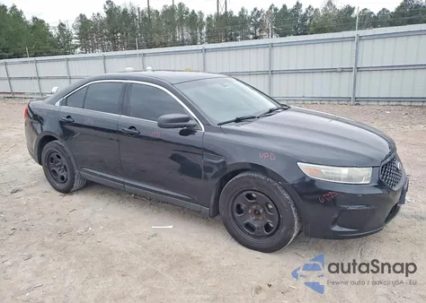 2013 Ford Taurus Police Interceptor z USA, uszkodzony, nr VIN 1FAHP2MT7DG110545
